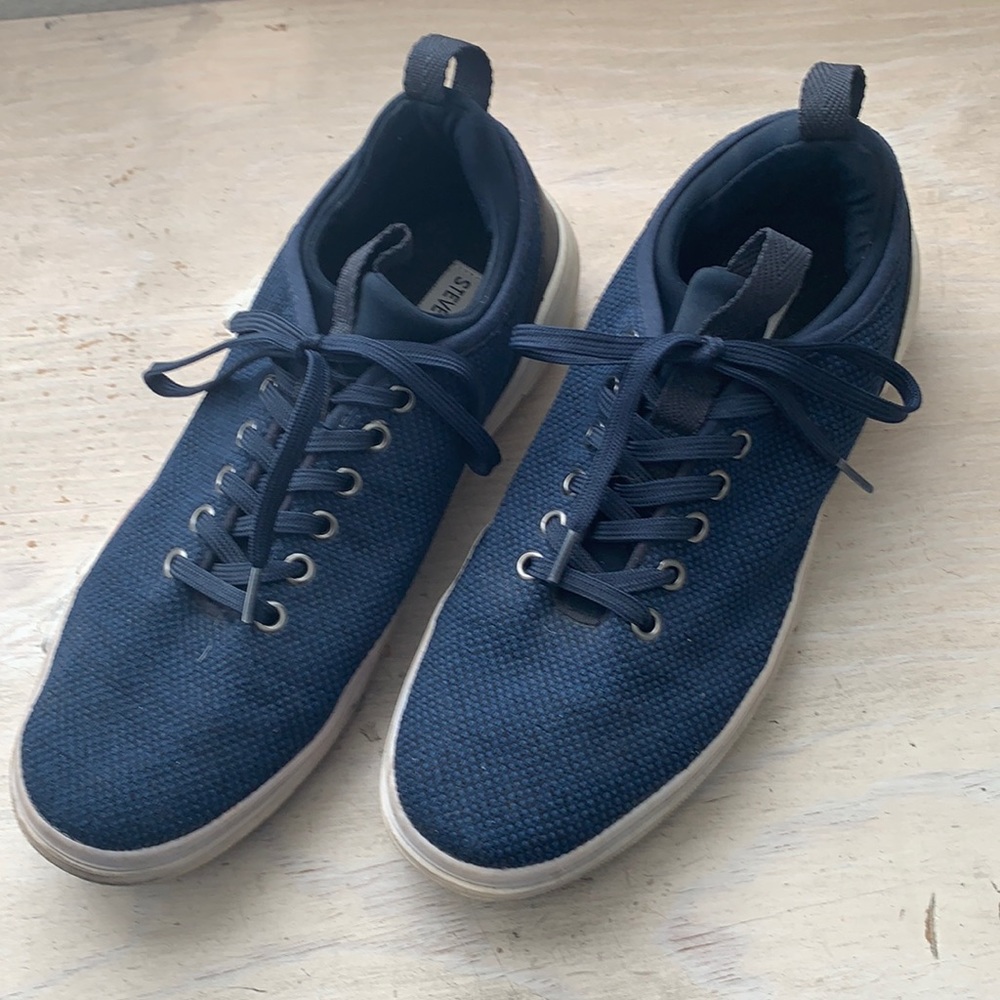 Steve Madden Shoes 8 Navy Blue